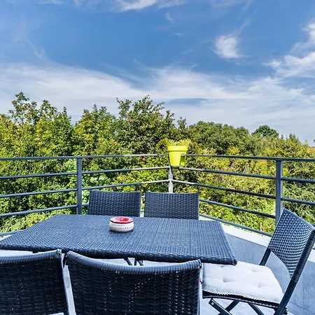 아파트 Only 250m From The Sea 페로이