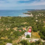Only 250m From The Sea Lejlighed