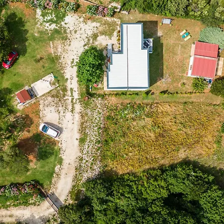 Only 250m From The Sea